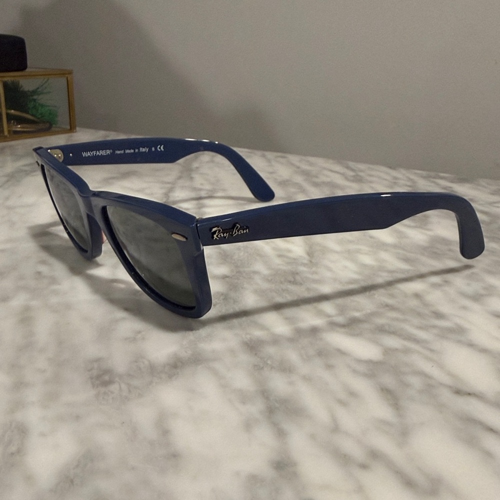 Ray-Ban Navy Wayfarer Sunglasses - Picture 2 of 7